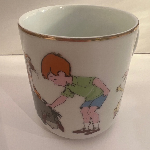 Winnie the Pooh Walt Disney Productions vintage Gold Rim Coffee Mug JAPAN - Picture 10 of 10